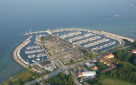 Hus M Gaard Have, 25M Fra Havet, Havn, Strand, High Speet Internet, Restauranter